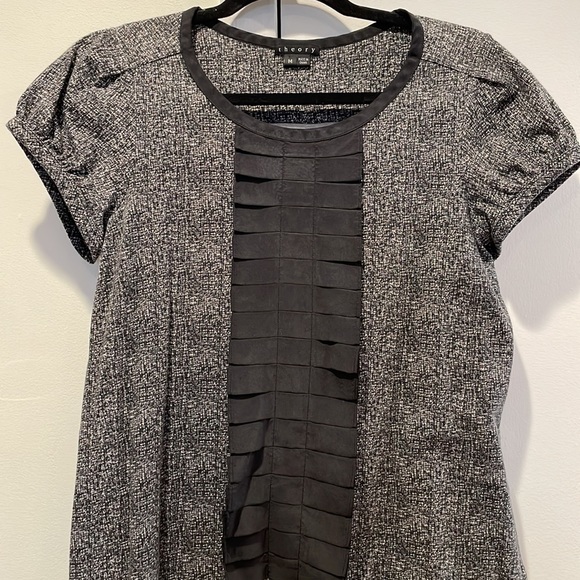 Great condition printed Theory mini dress - Picture 2 of 4